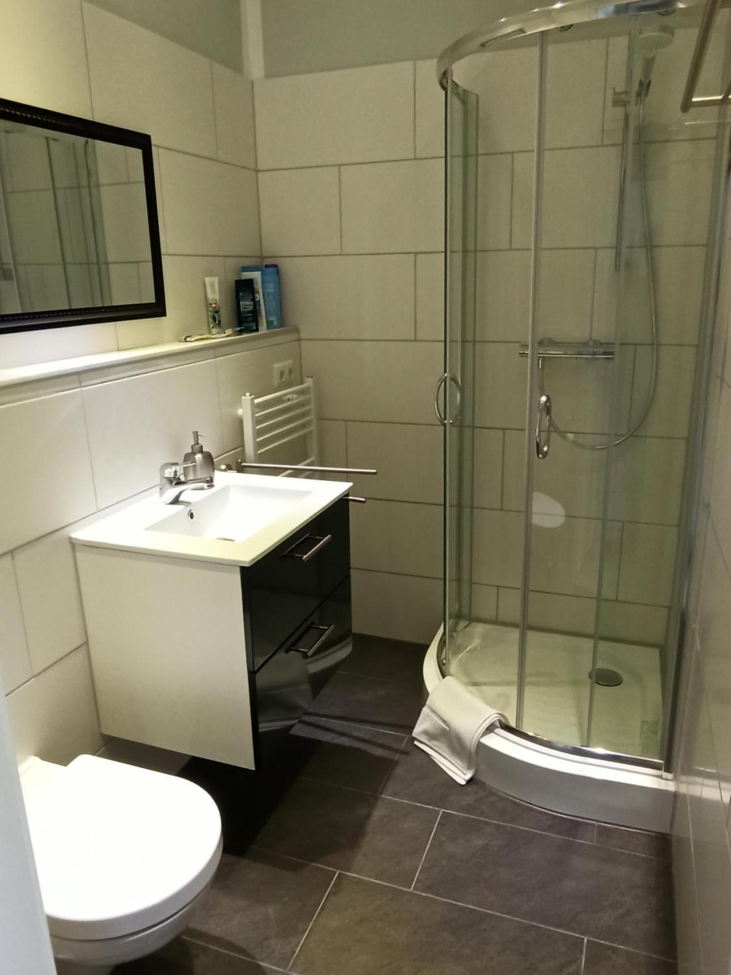 Business Apartment Near Neuss/Duesseldorf Коршенброх Стая снимка